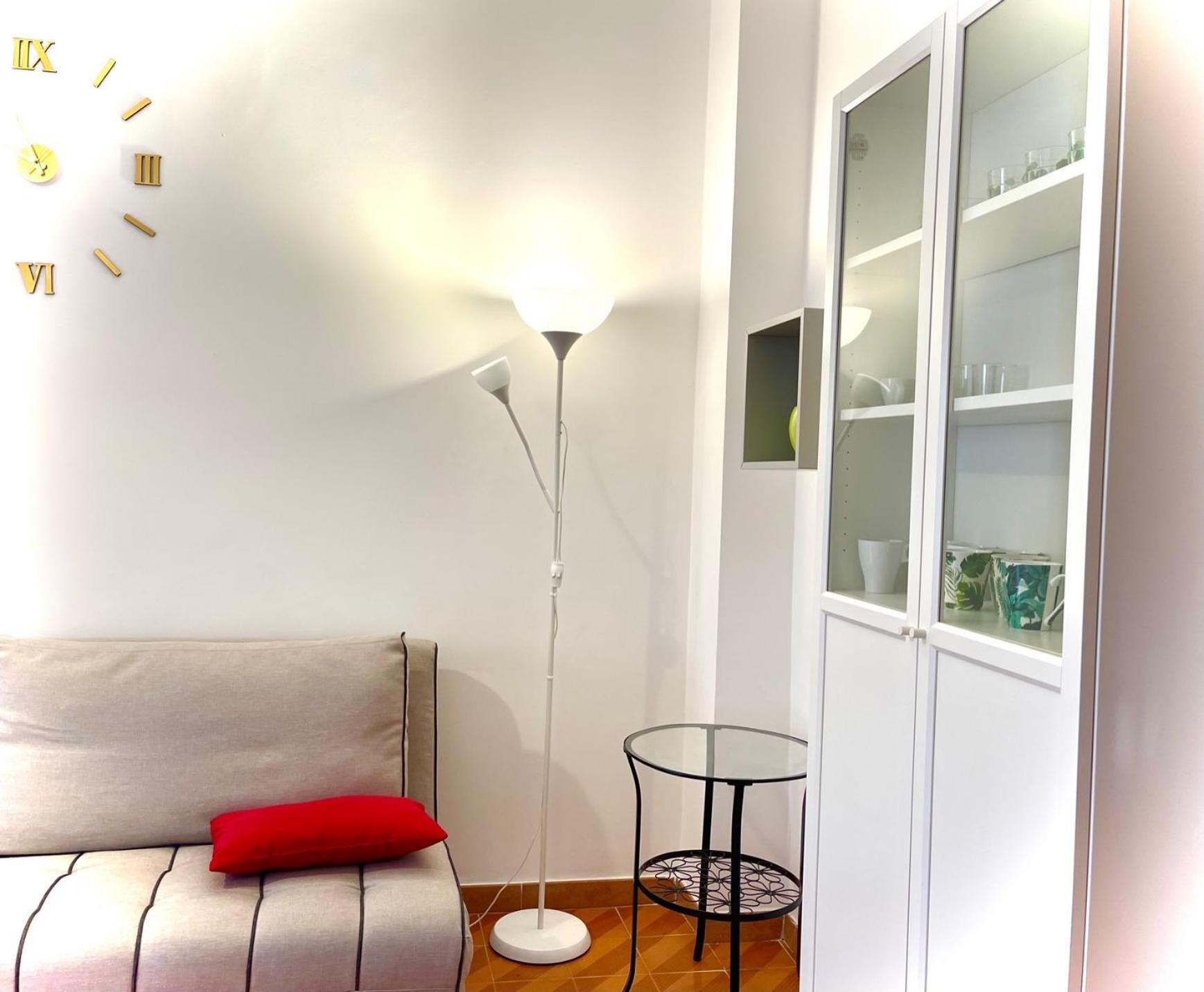 Dal Cavaliere Apartment Каляри Екстериор снимка